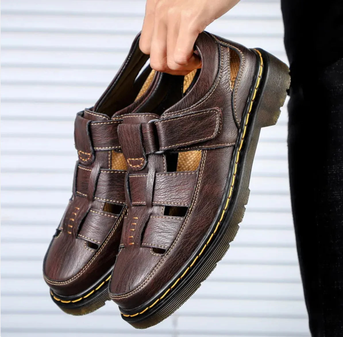 Leather Outdoor Sandals Men