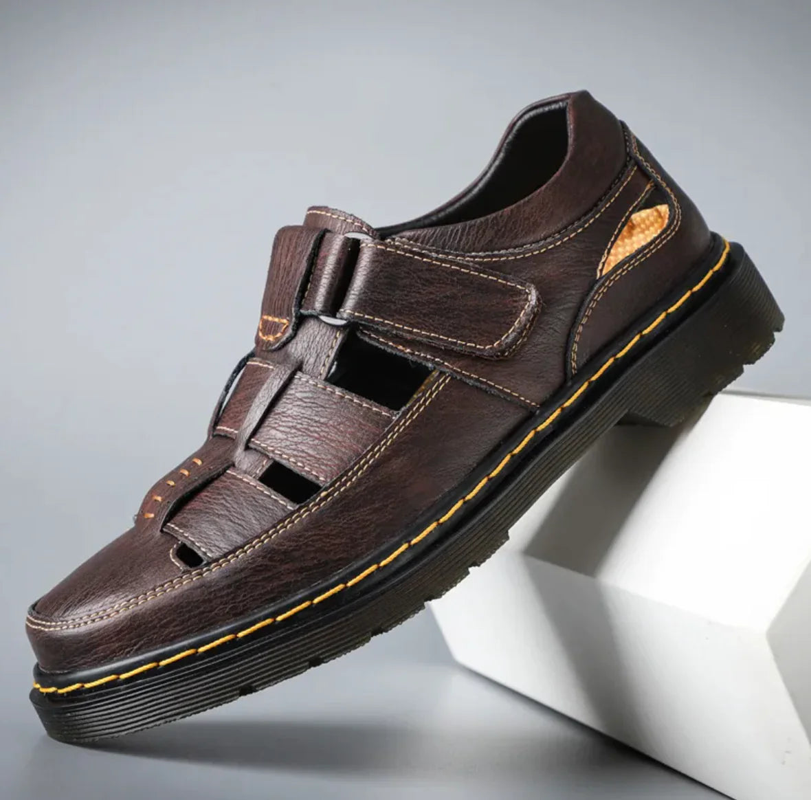 Leather Outdoor Sandals Men